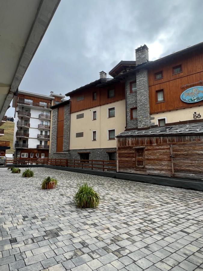 Apartamento Casa Di Valentina Breuil-Cervinia Exterior foto